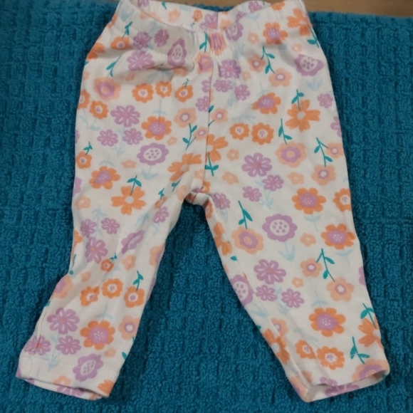 4 pairs of pants - Picture 2 of 4